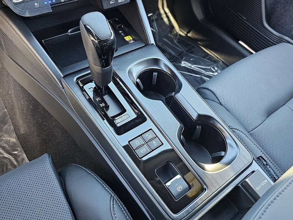 New 2026 ICE SILVER METALLIC Subaru Touring XT image 32
