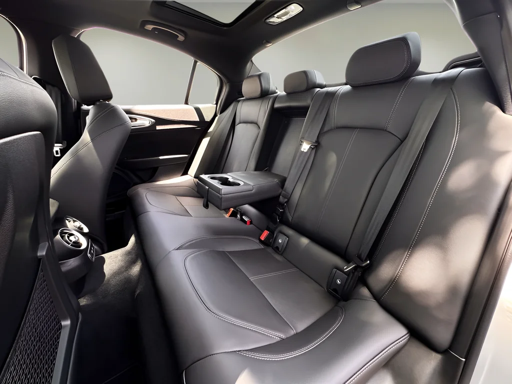 2026 Alfa Romeo Giulia Base - Photo 18