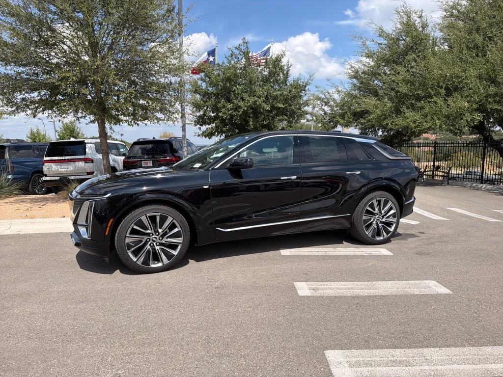 New 2027 Stellar Black Metallic Cadillac Signature Luxury image 4