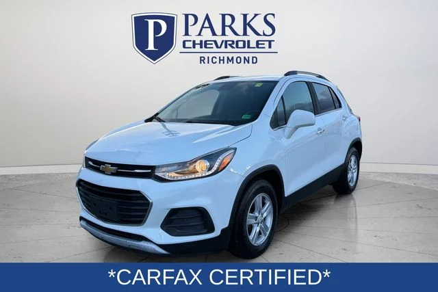 Used 2017 White Chevrolet LT image 3