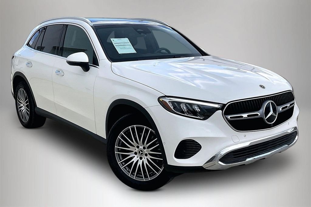 2026 Mercedes-Benz GLC Base