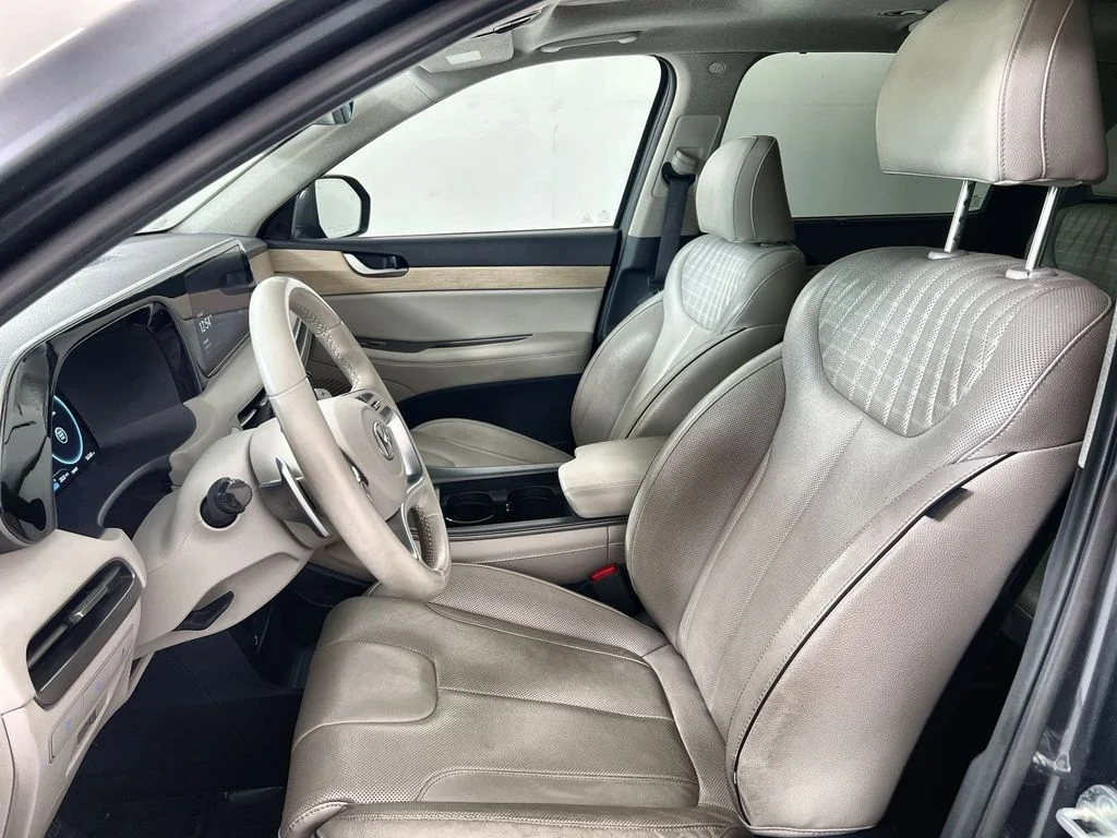 Used 2024 Gray Hyundai Limited image 13