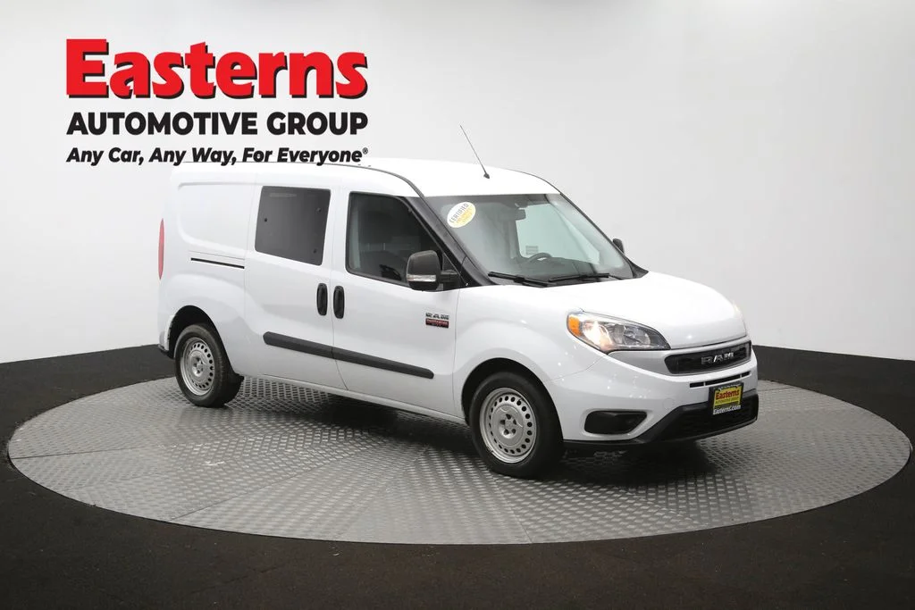 Used 2022 White Ram Base image 46