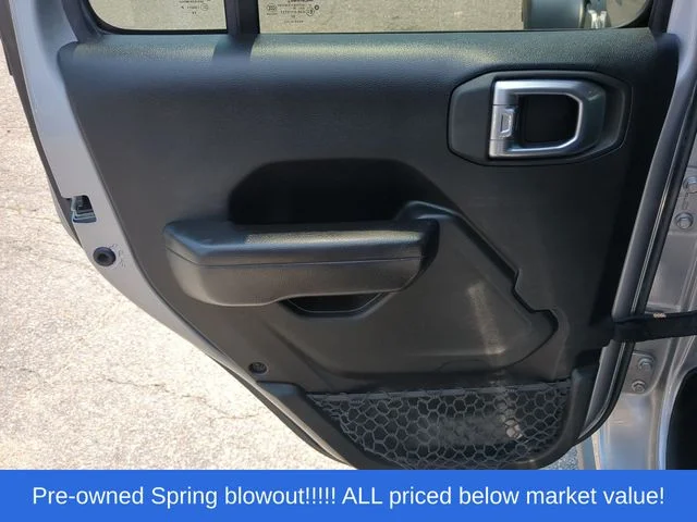 Used 2021 Silver Jeep Unlimited Sport S image 32