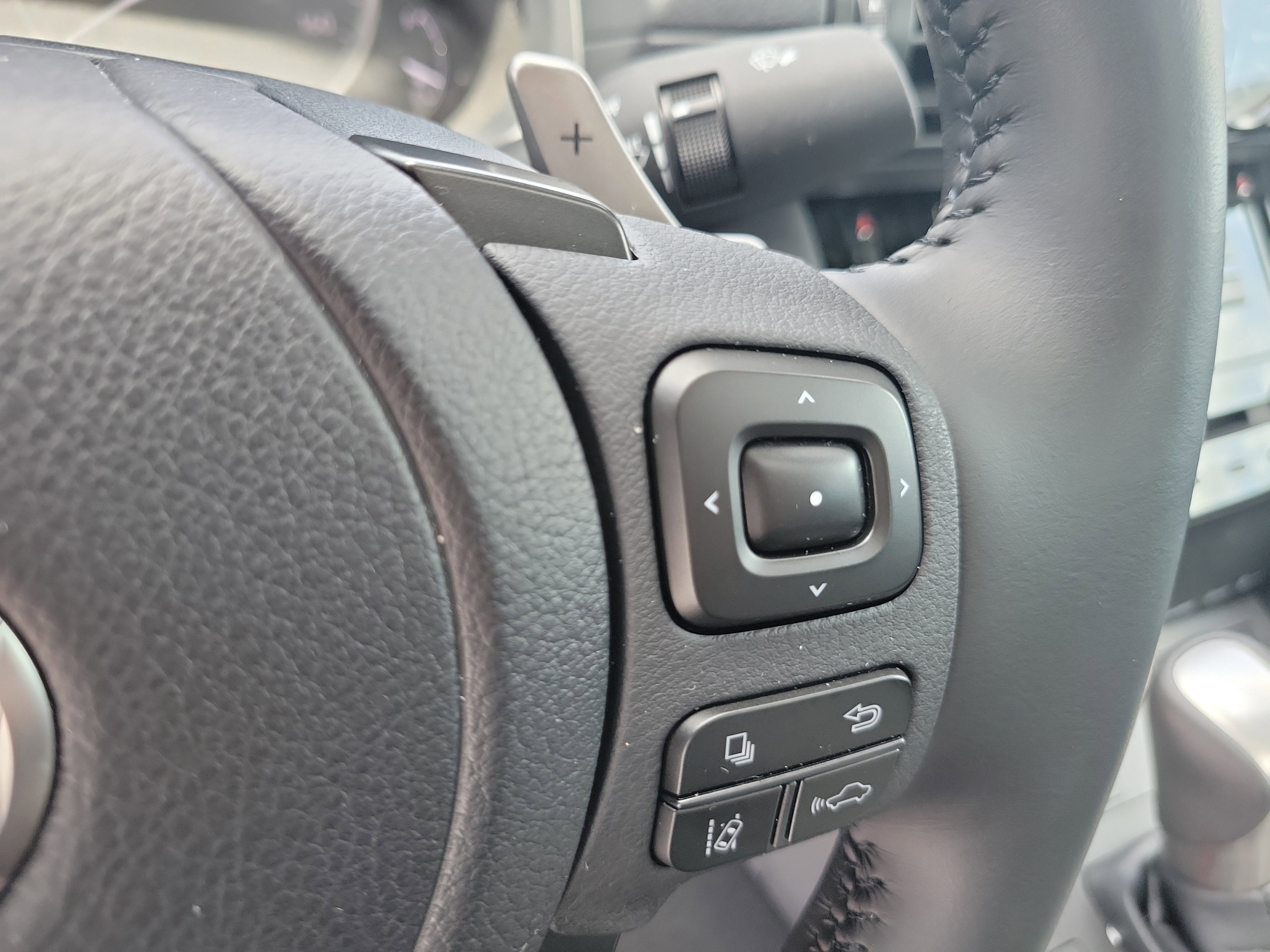 Certified Used 2025 Infra Red Lexus IS 350 F SPORT Design image 29