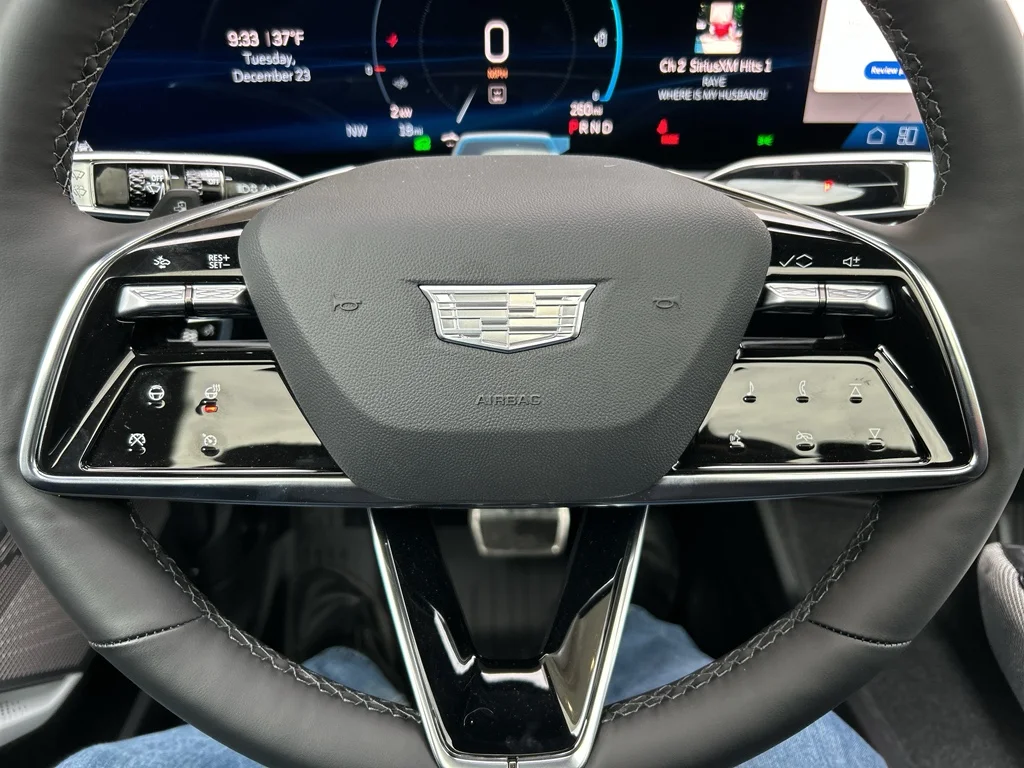 2025 Cadillac OPTIQ Sport 1 - Photo 20