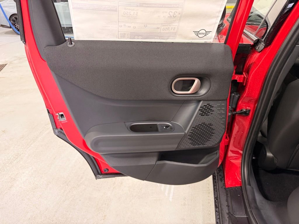 New 2026 Chili Red II MINI  image 18