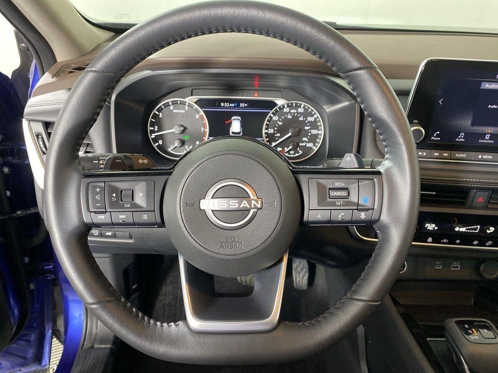 Used 2023 Caspian Blue Metallic Nissan SV image 15