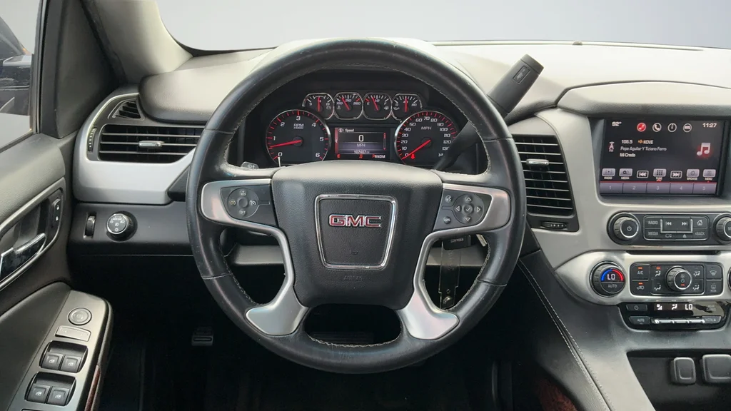 Used 2016 Silver GMC SLE image 9