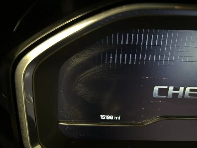 Used 2025 White Chevrolet LT image 33