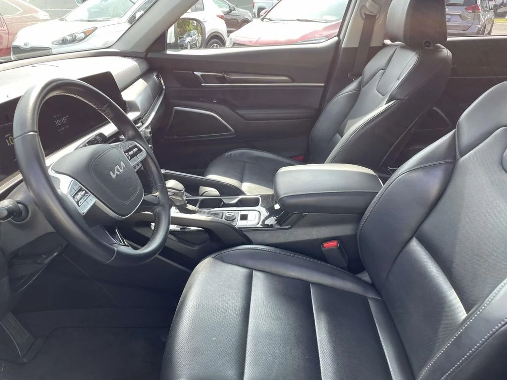 2025 Kia Telluride S - Photo 21