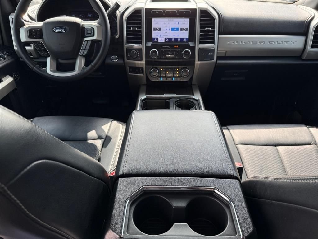Used 2020 White Ford Lariat image 14