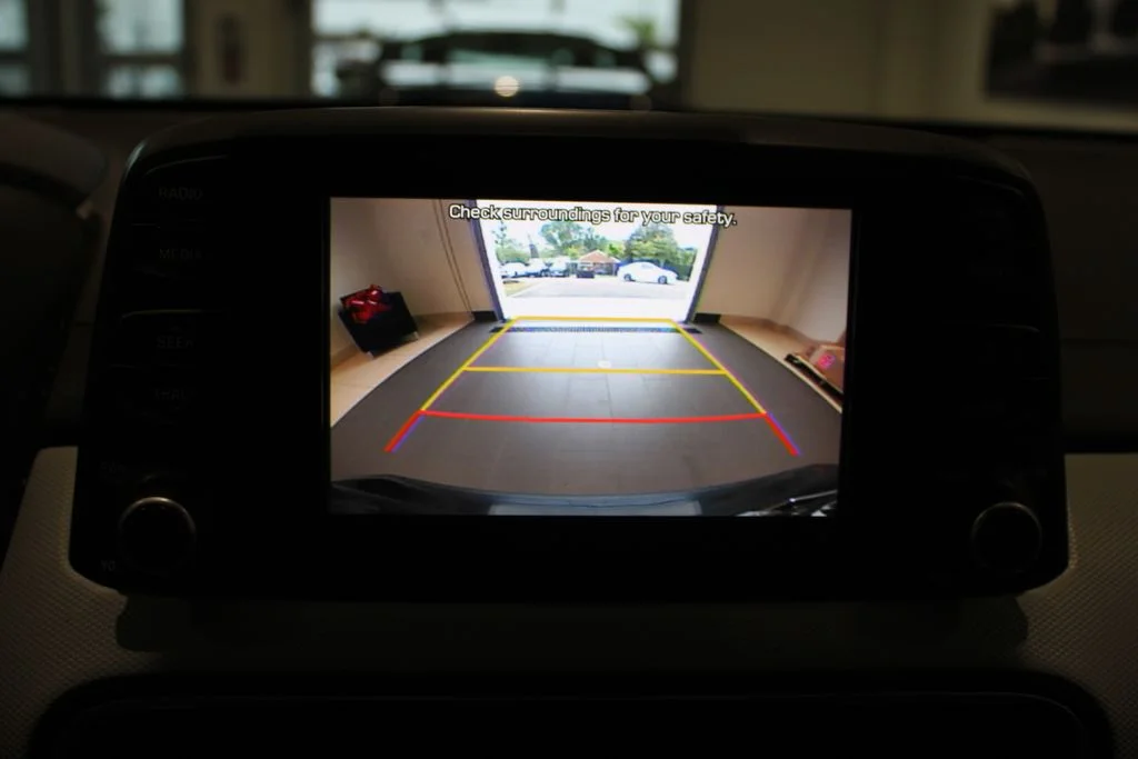 Used 2021 Gray Hyundai SEL image 19