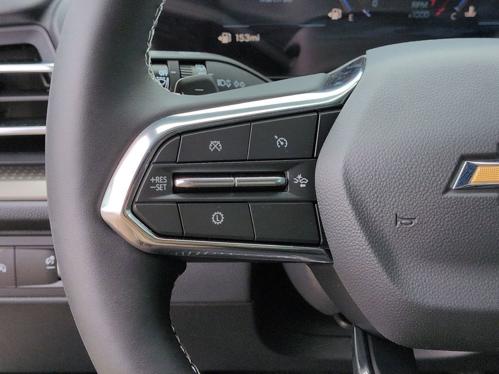 New 2026 Mosaic Black Metallic Chevrolet LT image 20