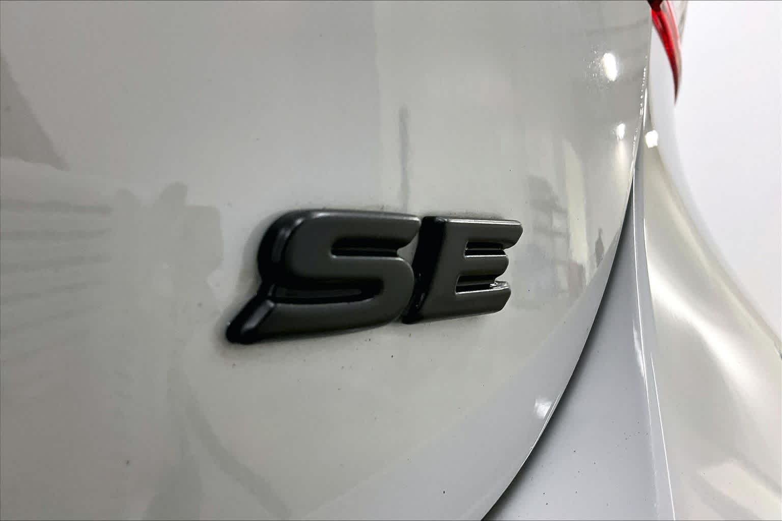 Used 2024 Ice Edge Toyota SE image 9
