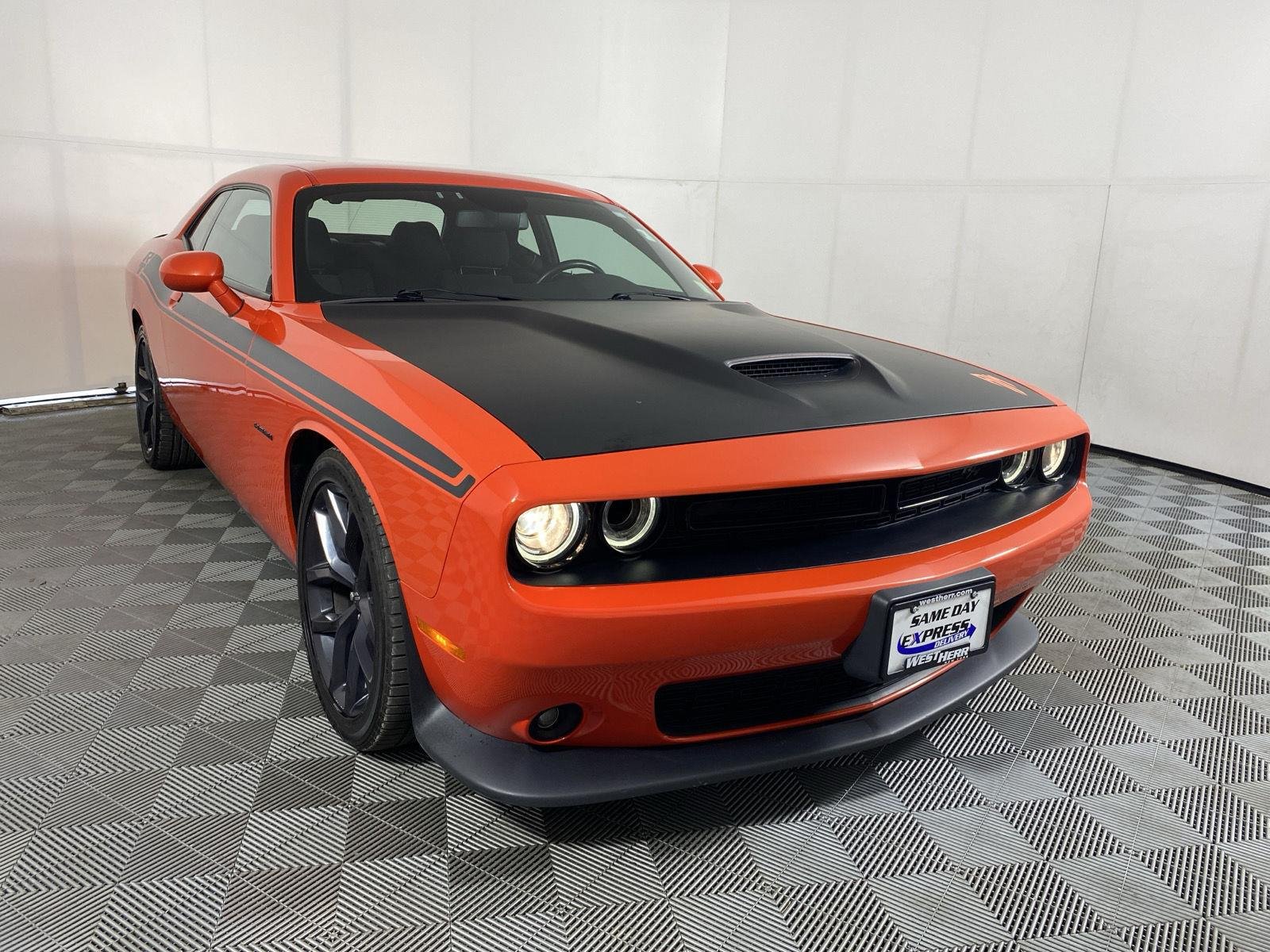 Used 2021 Go Mango Dodge R/T image 16