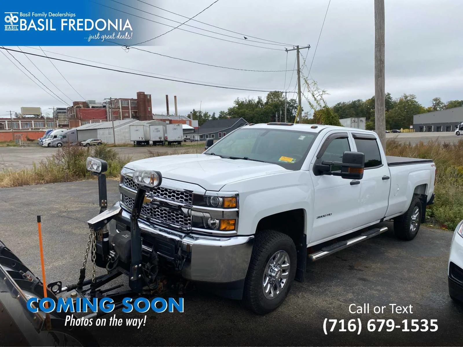 Used 2019 SUMMIT WHITE Chevrolet Work Truck image 1