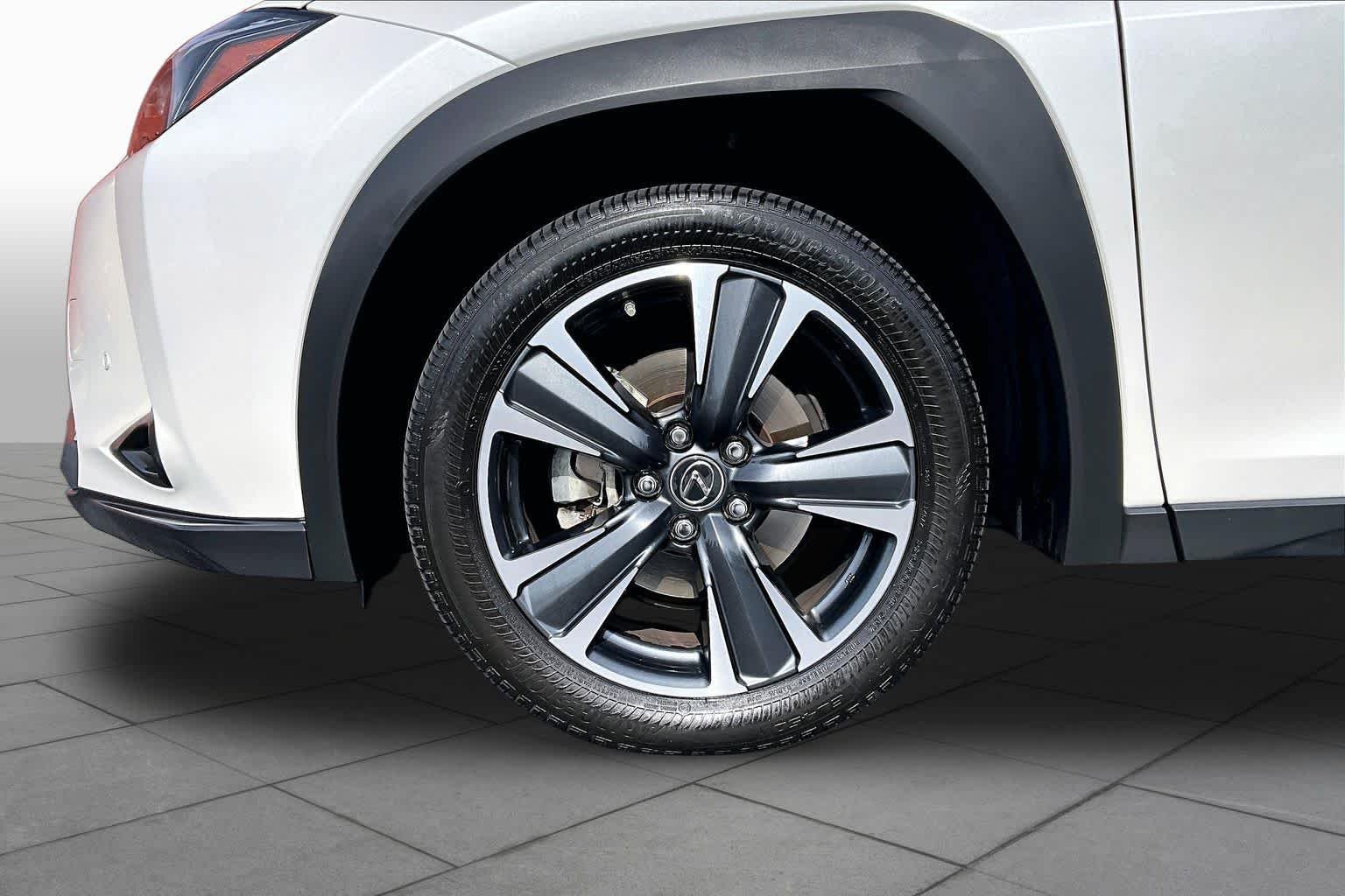 Certified Used 2024 Eminent White Pearl Lexus  image 11
