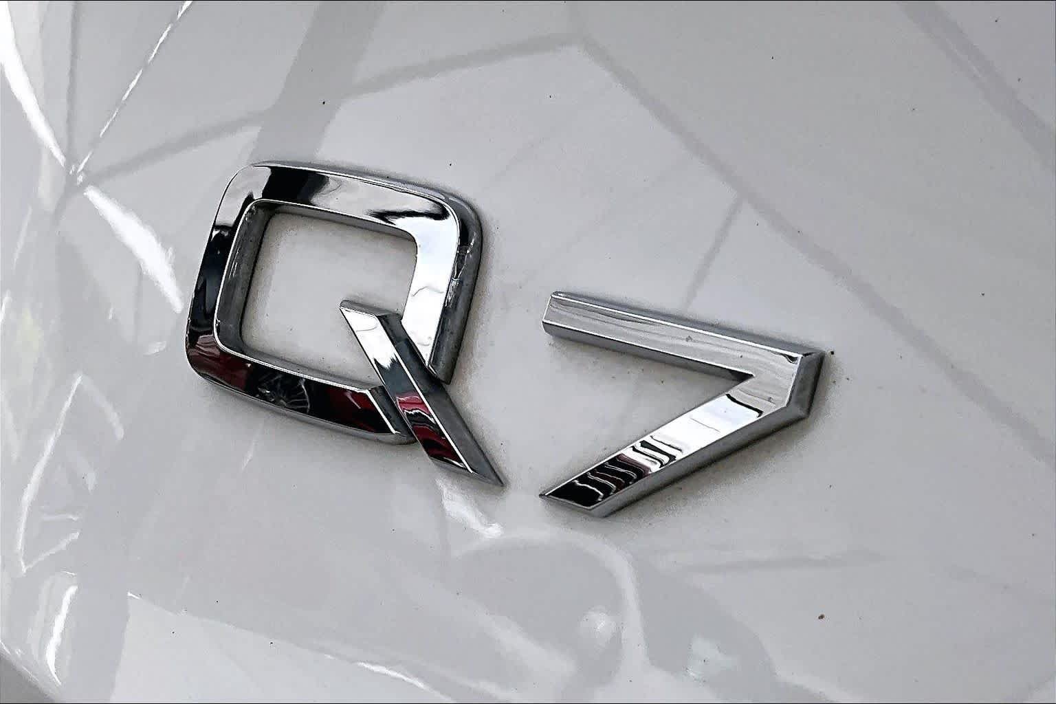 Used 2023 Carrara White Audi Premium Plus image 31