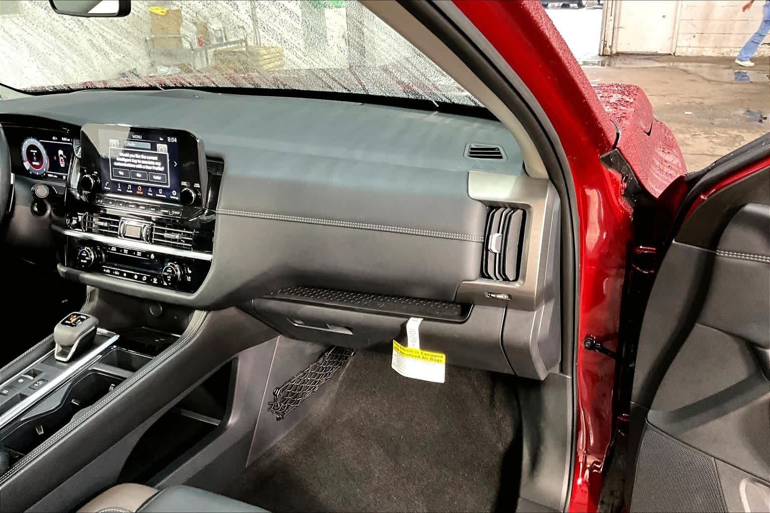 Used 2025 Scarlet Ember Tintcoat Nissan Platinum image 19