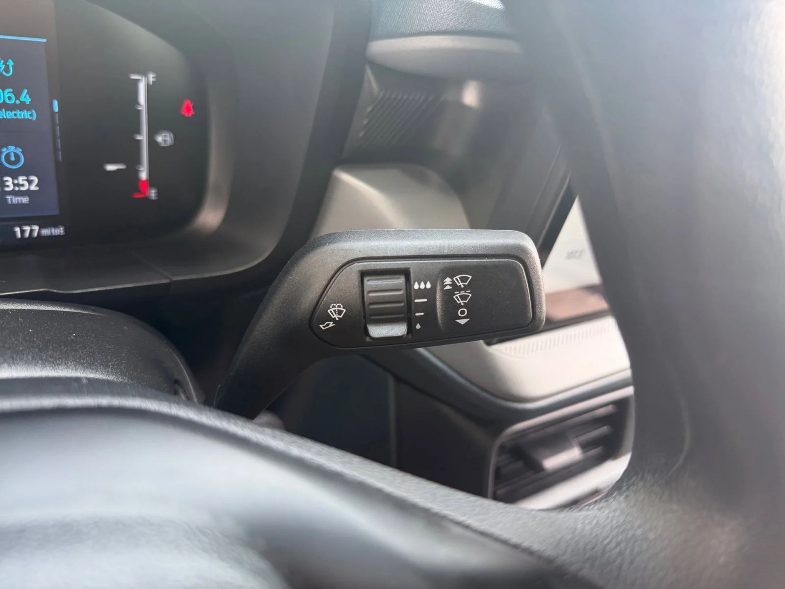 Used 2025 Blue Ford XL image 14