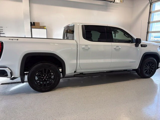 New 2026 Summit White GMC Elevation image 2