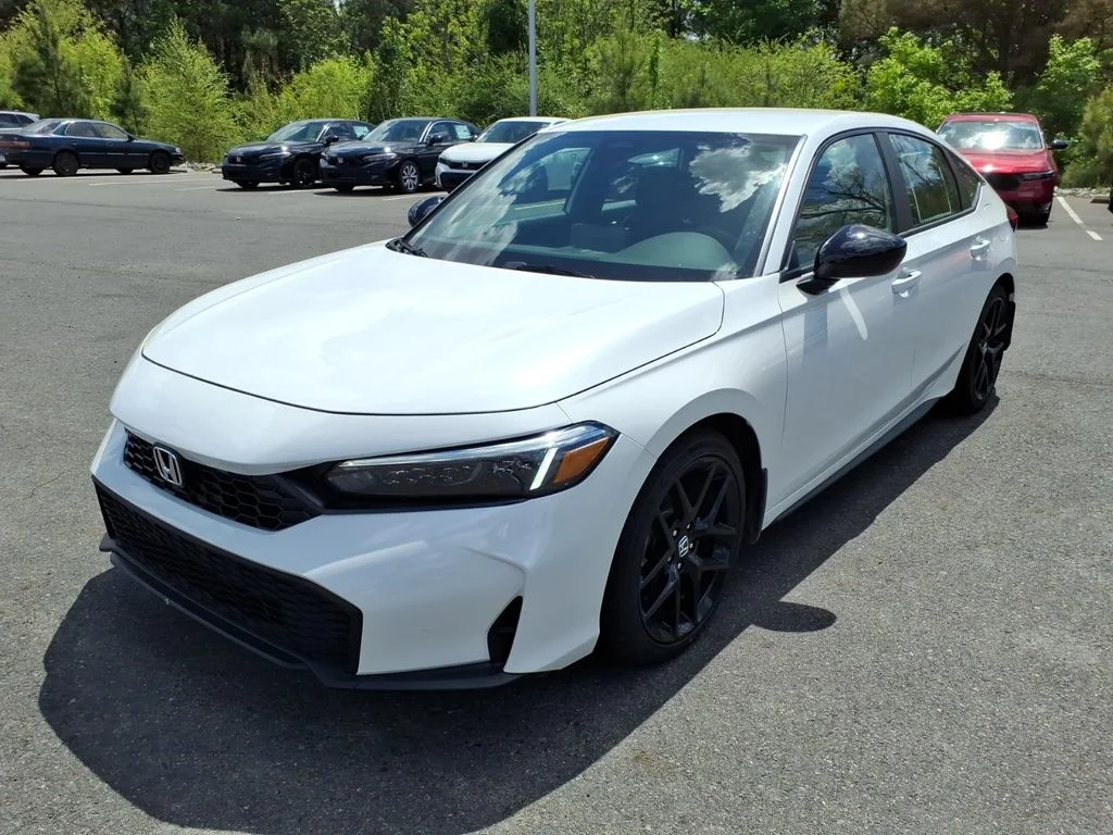 2026 Honda Civic Hatchback Sport - Photo 6