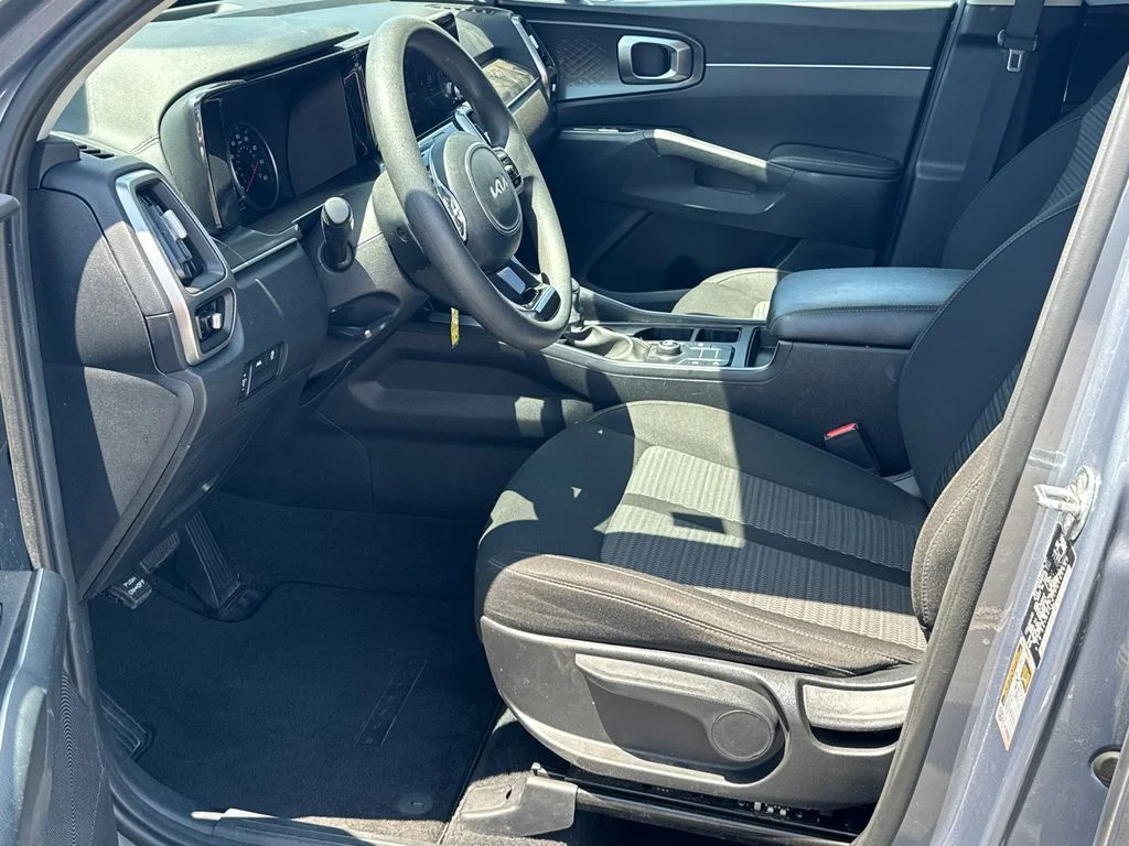 Used 2023 Silver Kia LX image 9