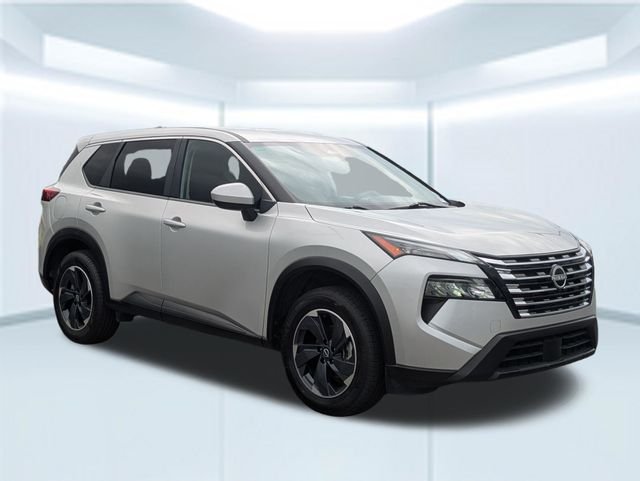 Used 2024 Silver Nissan SV image 8