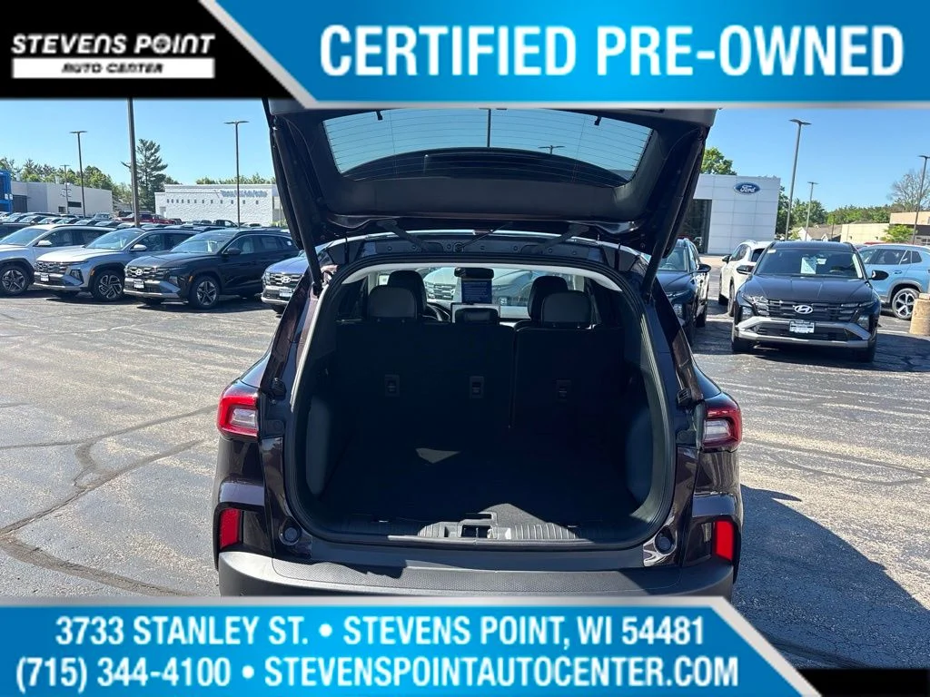 Used 2023 Cinnabar Red Metallic Premium Colorant Ford Platinum image 27