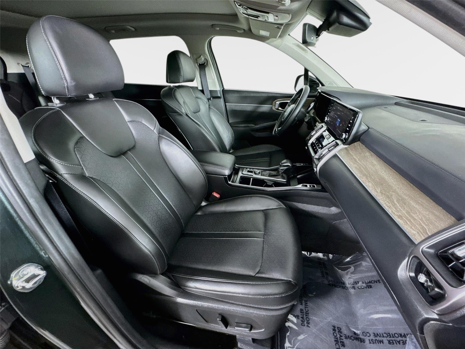 Used 2023 Aruba Green Kia X-Line EX image 29