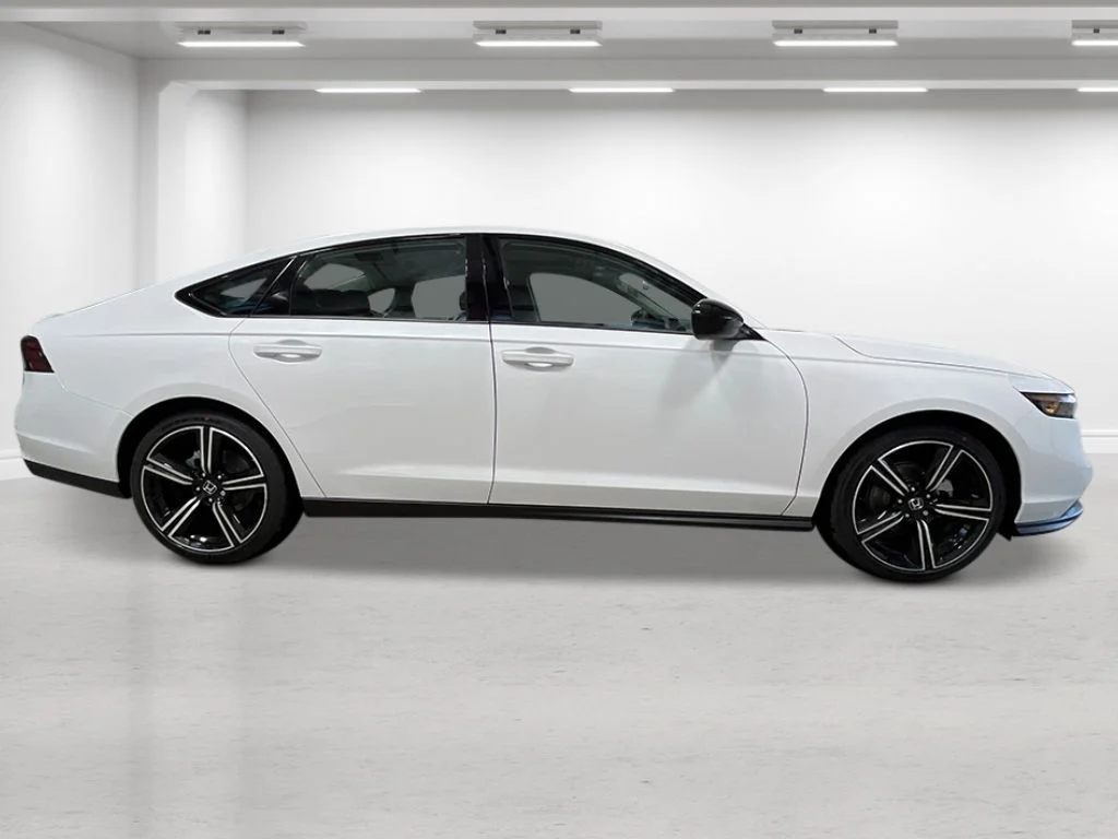 New 2026 Platinum White Pearl Honda SE image 8