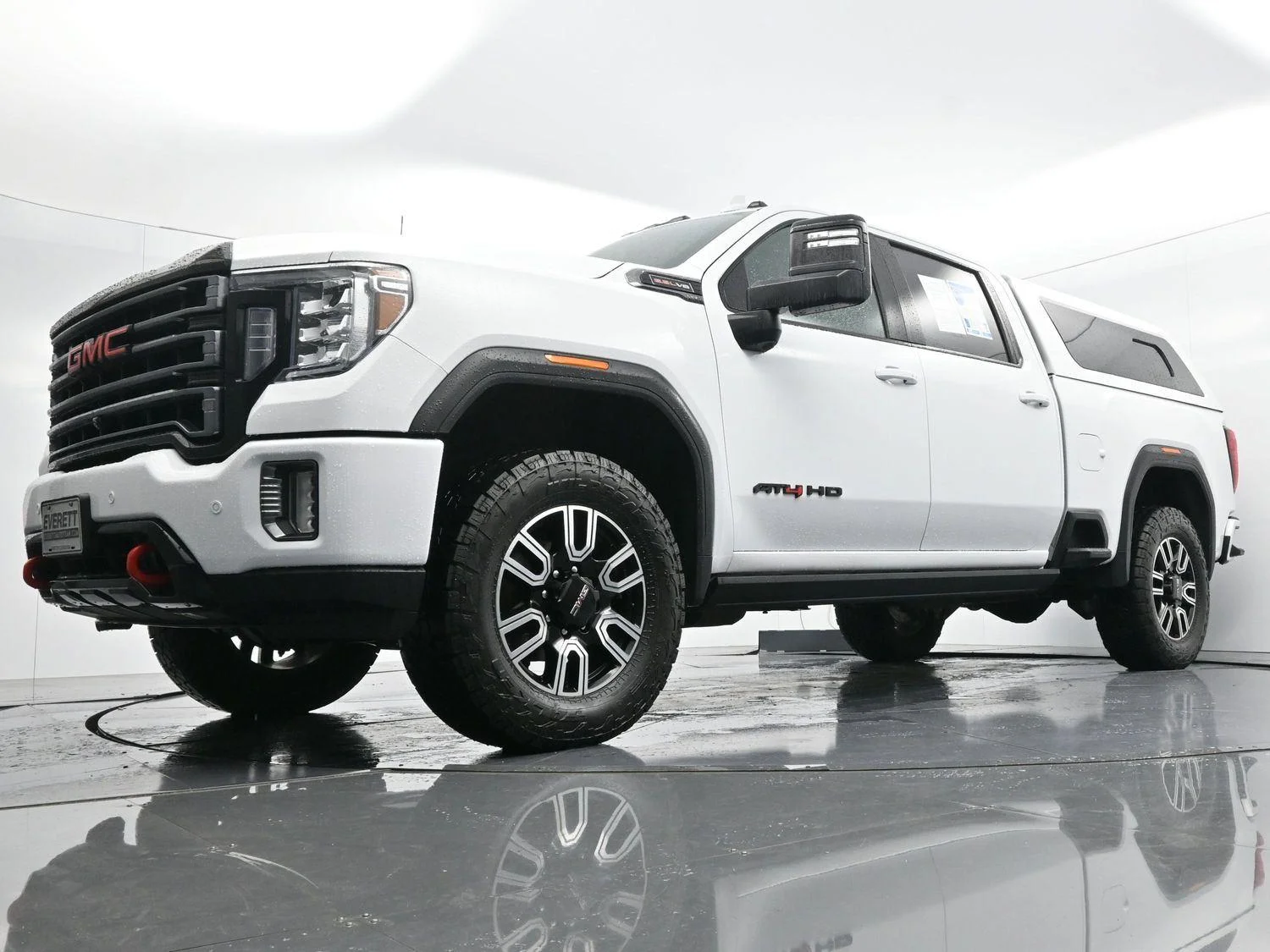 Used 2022 Summit White GMC AT4 image 49