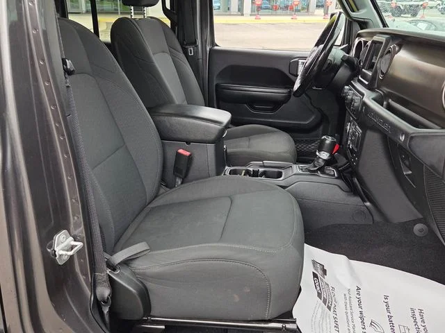 Used 2020 Gray Jeep Unlimited Sport image 15