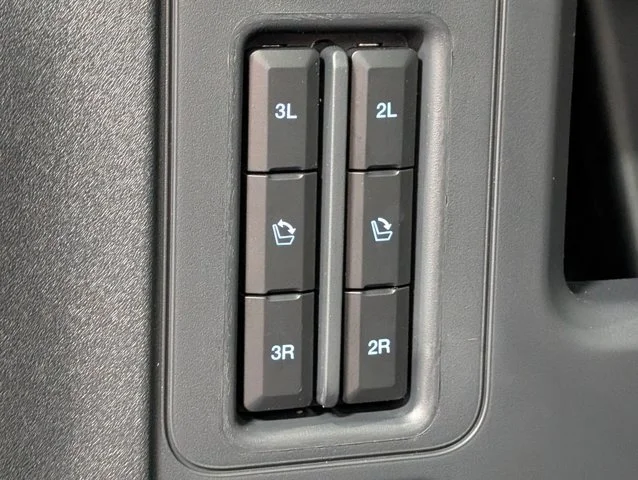New 2027 Agate Black Metallic Ford King Ranch® image 60