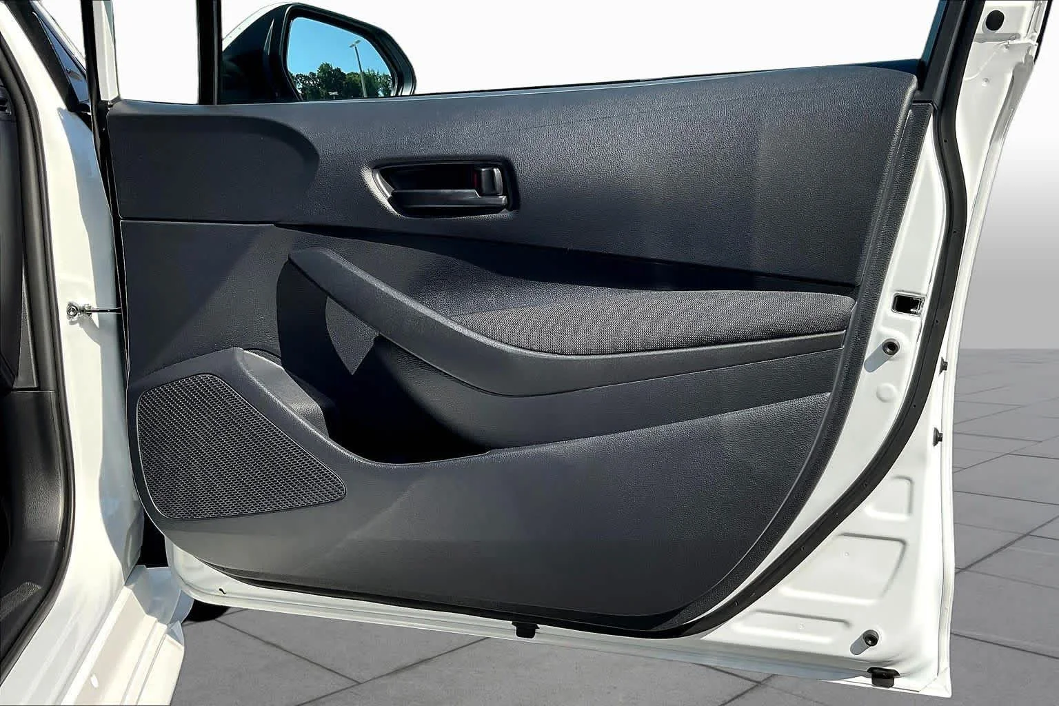 Used 2026 Ice Cap Toyota LE image 22