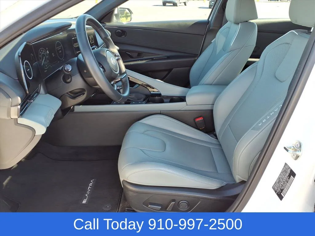 Used 2024 White Hyundai Limited image 15