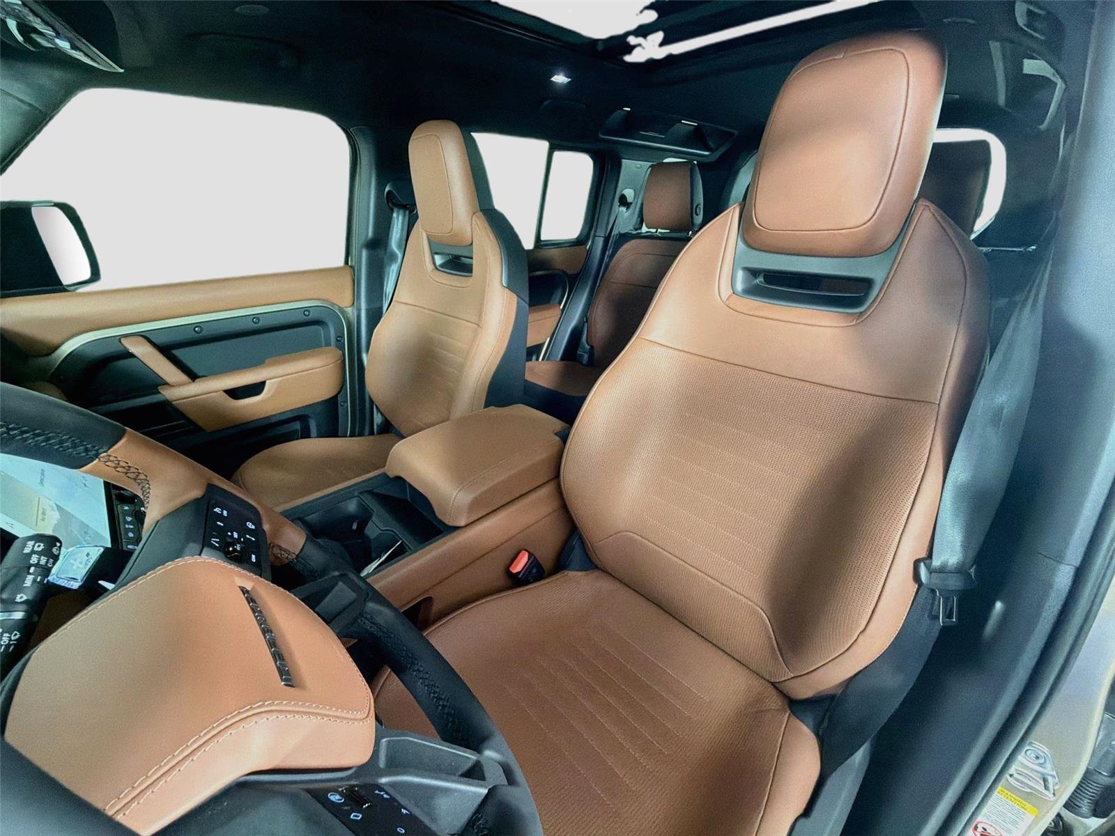 New 2026 Petra Copper LAND ROVER  OCTA image 20