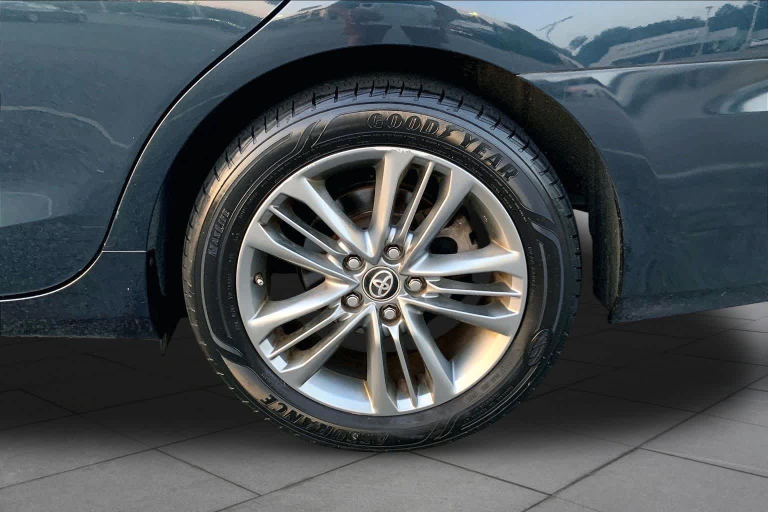Used 2017 Cosmic Gray Mica Toyota SE image 11