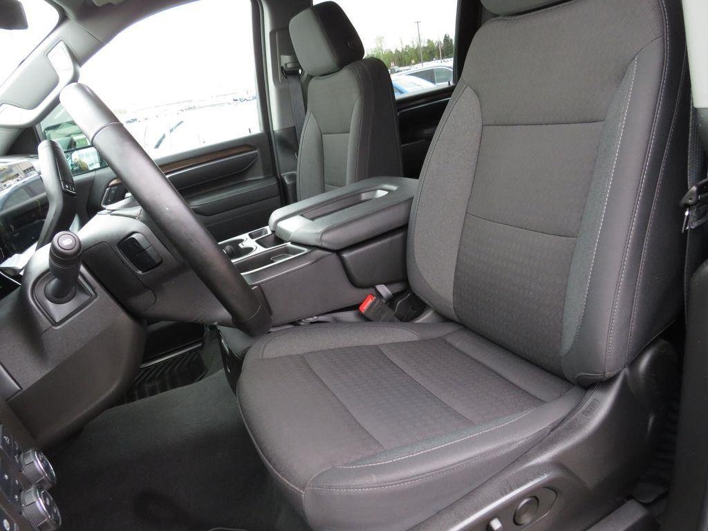 Used 2025 Lakeshore Blue Chevrolet LT image 20