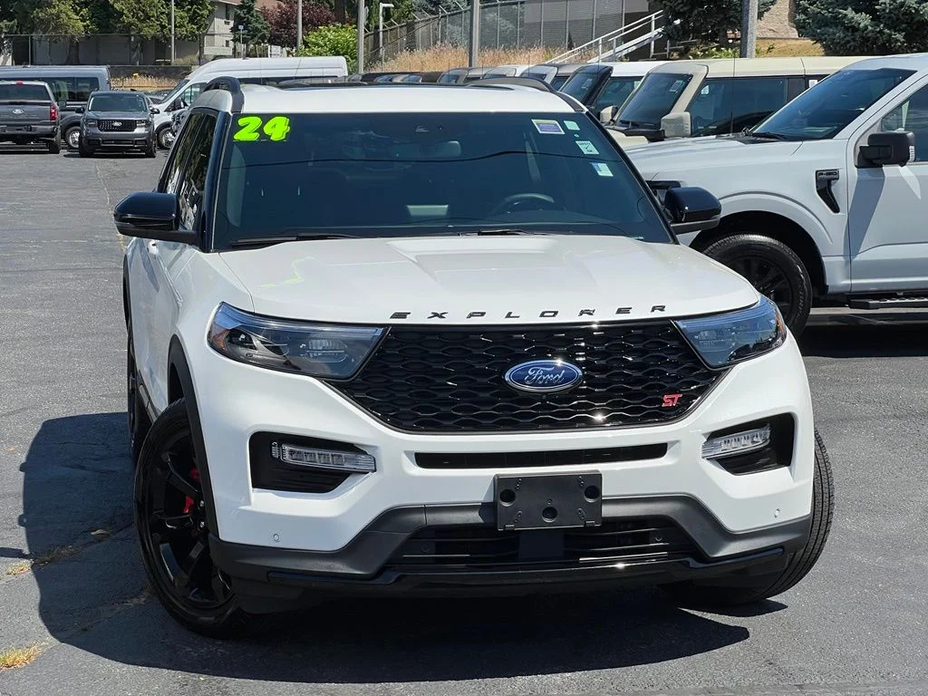 Certified Used 2024 Star White Ford ST image 1