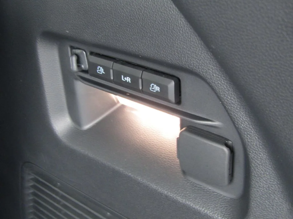 New 2026 Agate Black Metallic Ford Tremor® image 24