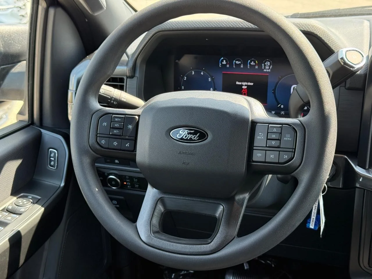 New 2025 Agate Black Metallic Ford STX 4WD SuperCrew 5.5' Box image 7