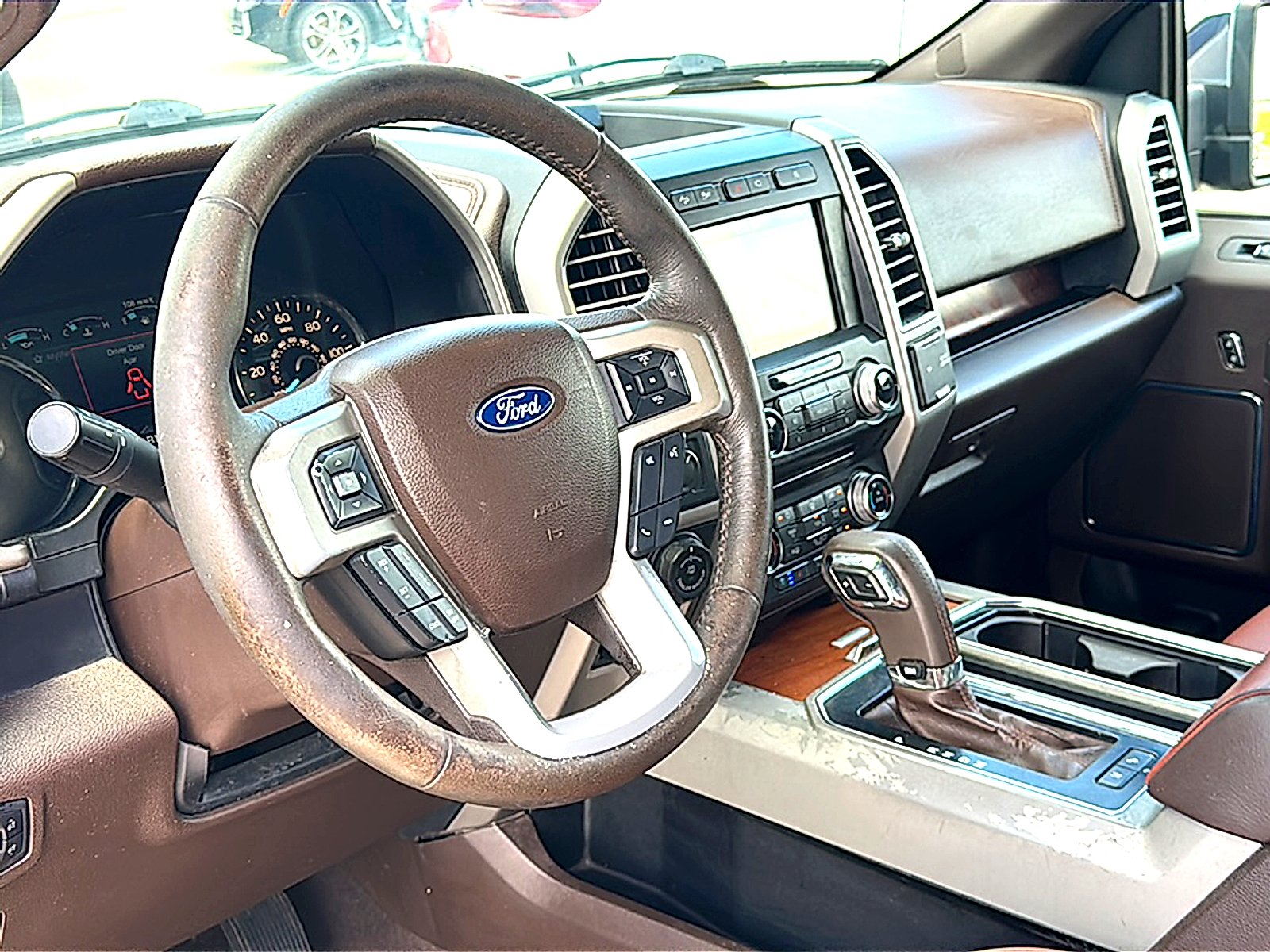 Used 2018 Guard Metallic Ford King Ranch image 12