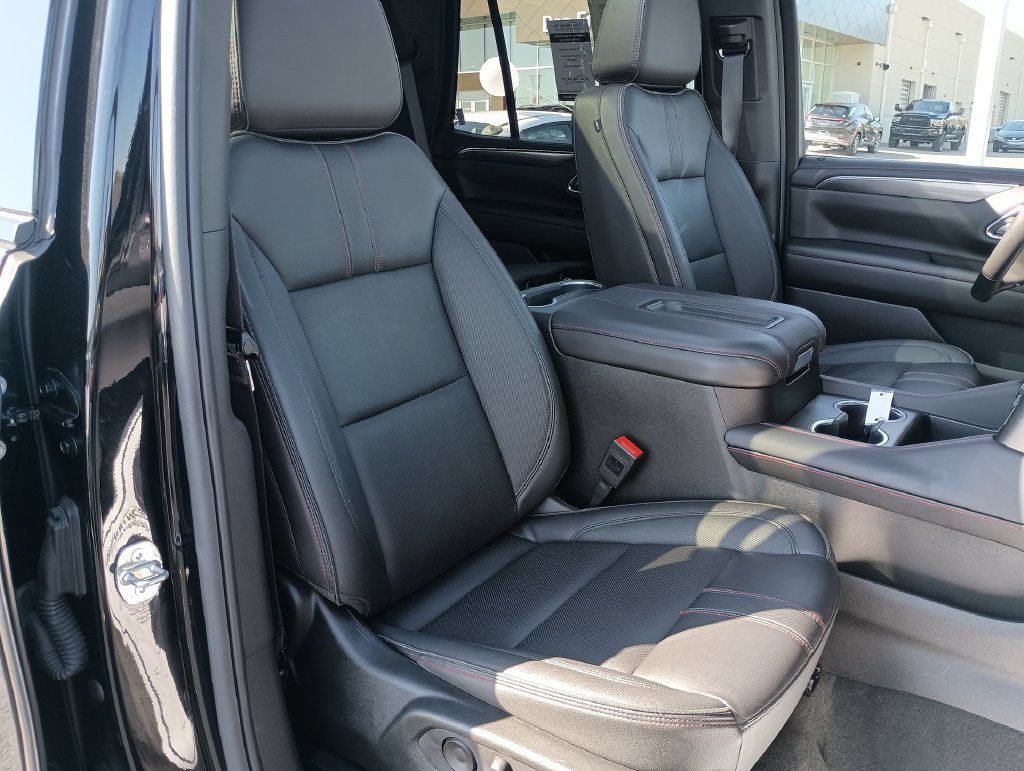 Used 2024 Black Chevrolet RST image 32