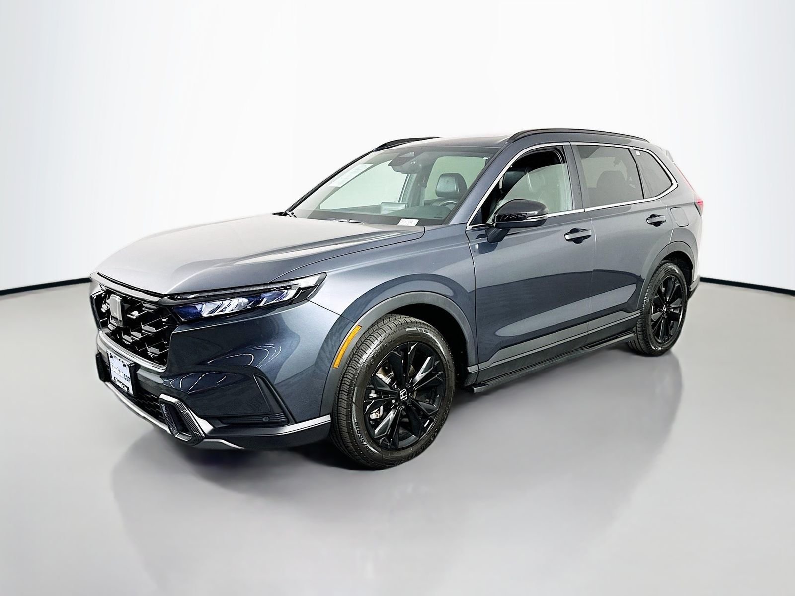 Used 2025 Meteorite Gray Metallic Honda Sport Touring image 3