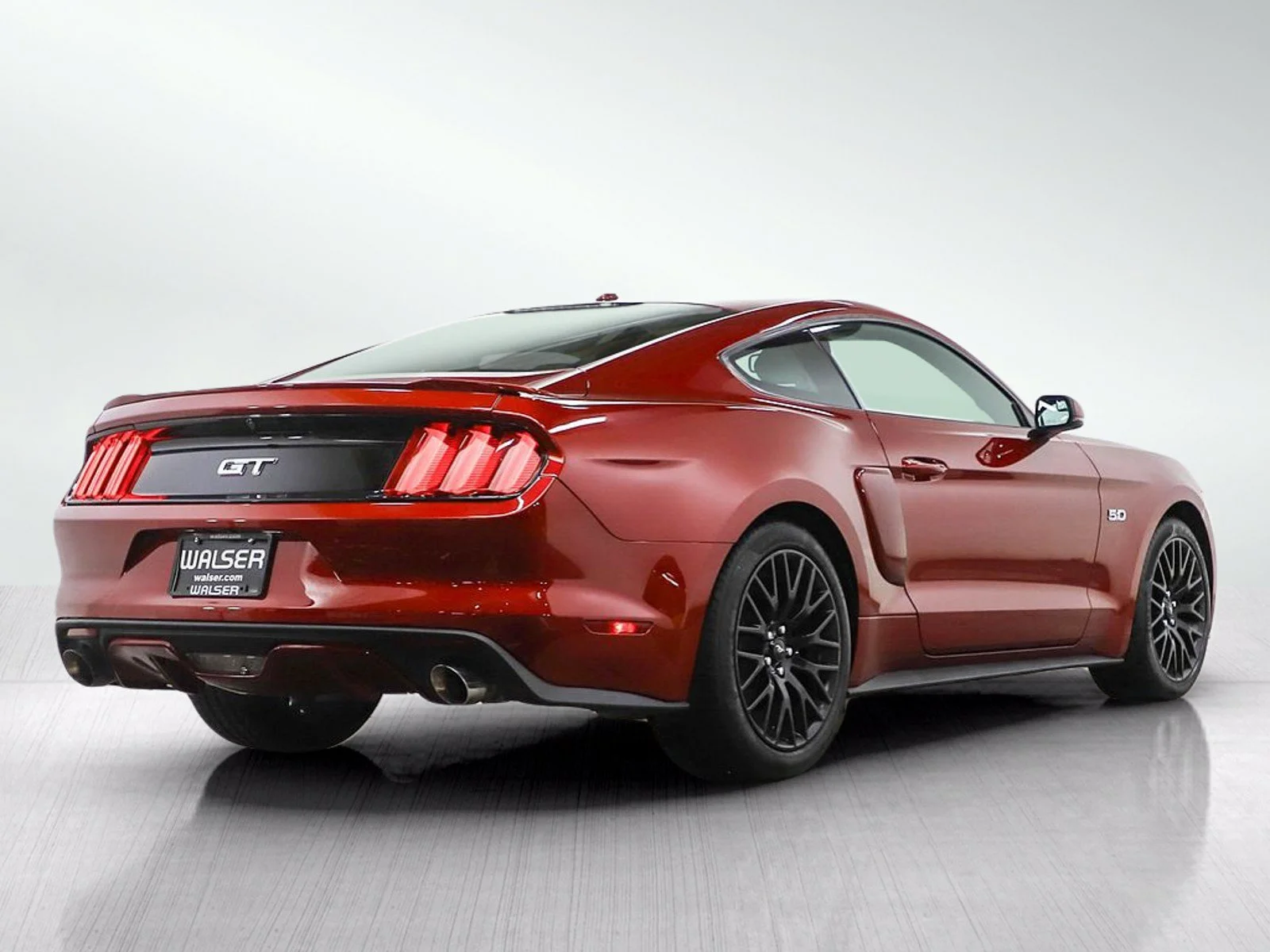 Used 2015 Red Ford 2dr Fastback GT image 5