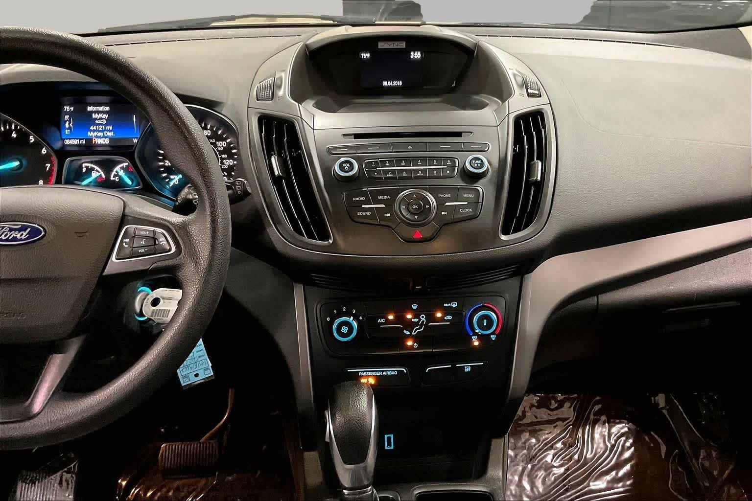 Used 2017 White Gold Metallic Ford S image 7