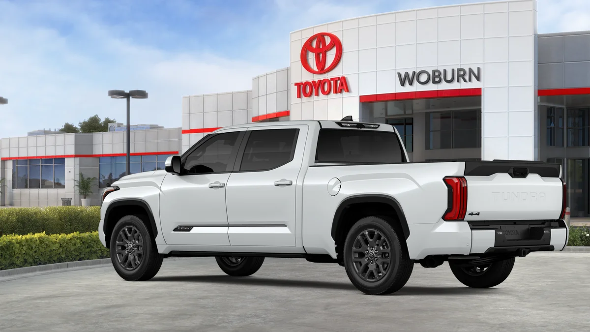 New 2026 Wind Chill Pearl Toyota Platinum image 14