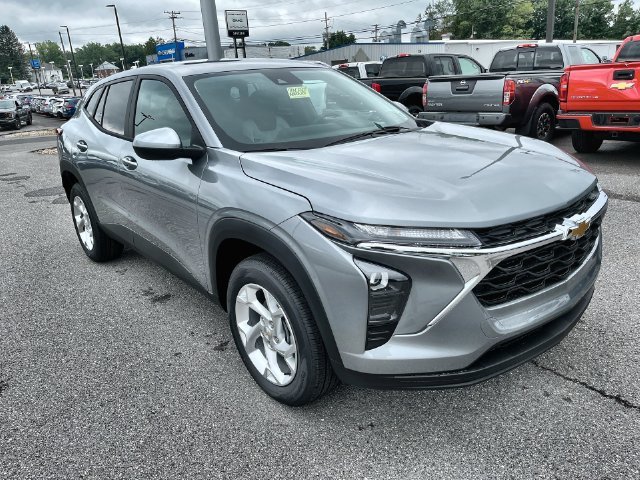2026 Chevrolet Trax photo 17 of 40